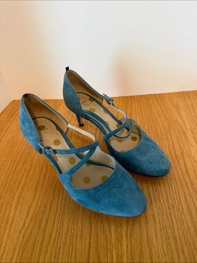 Boden Leather Cross-Strap Heels